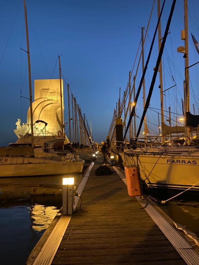 Stay In A Boat - Lisboa Bagian luar foto