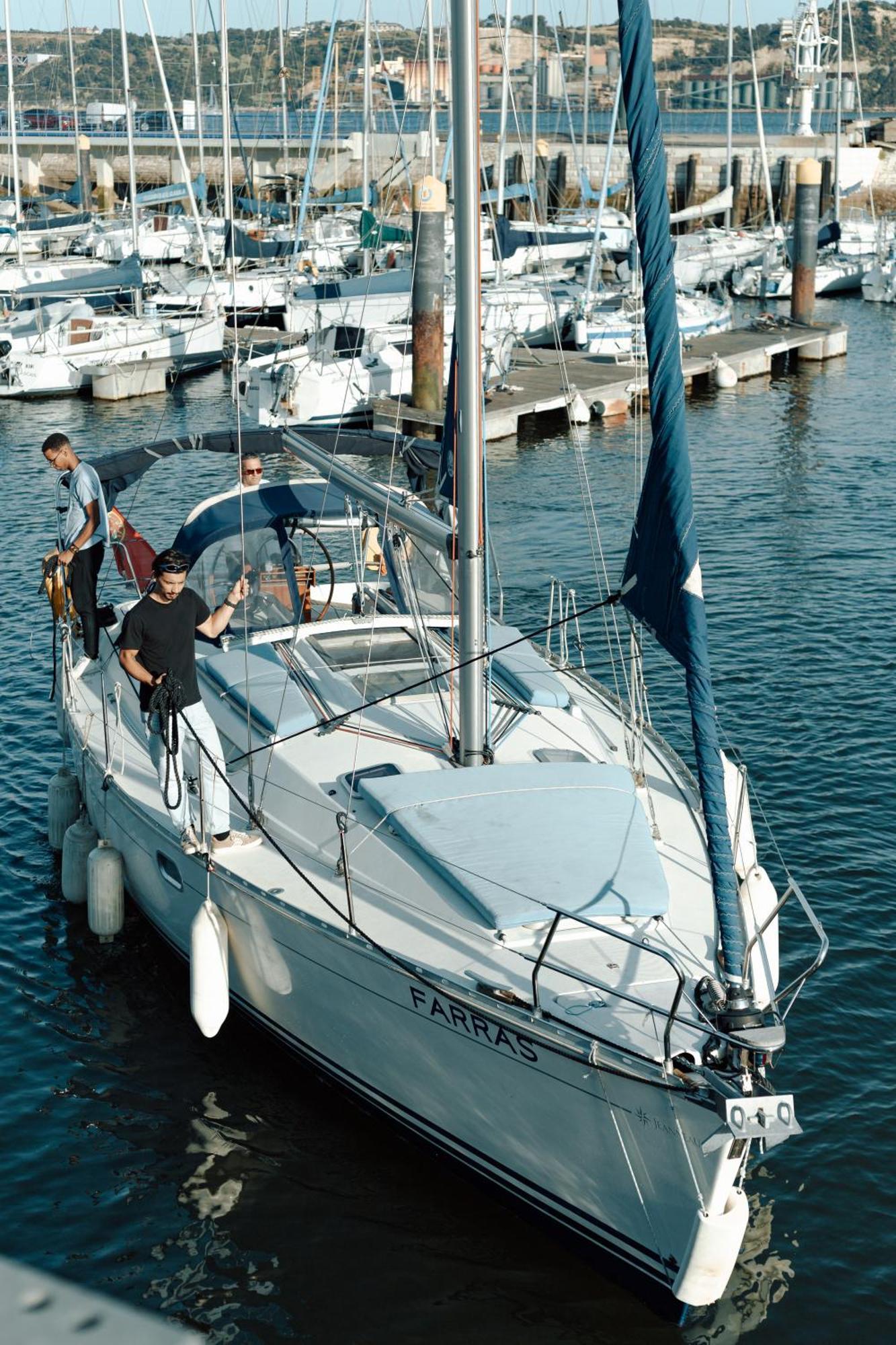 Stay In A Boat - Lisboa Bagian luar foto